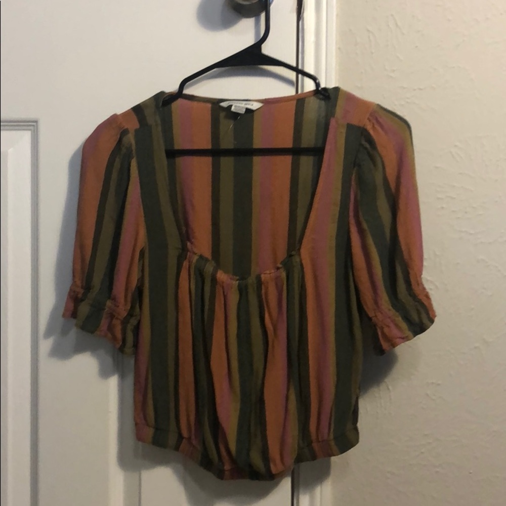 NWOT AEO crop top size small